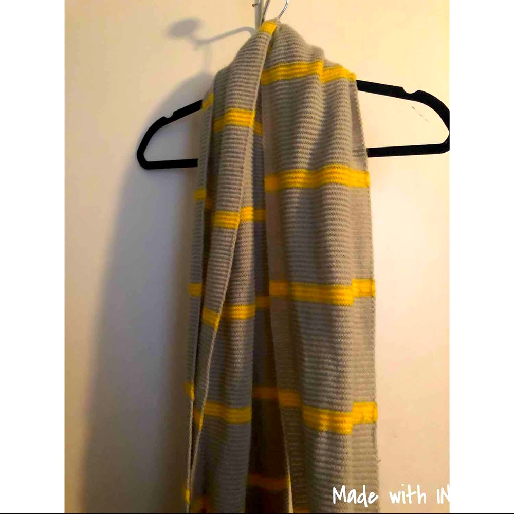 Gray & Yellow Scarf